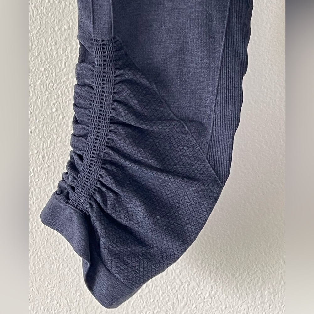Lululemon In The Flow Crop Yoga Lounge Leggings Gray Size 6 - Picture 8 of 13